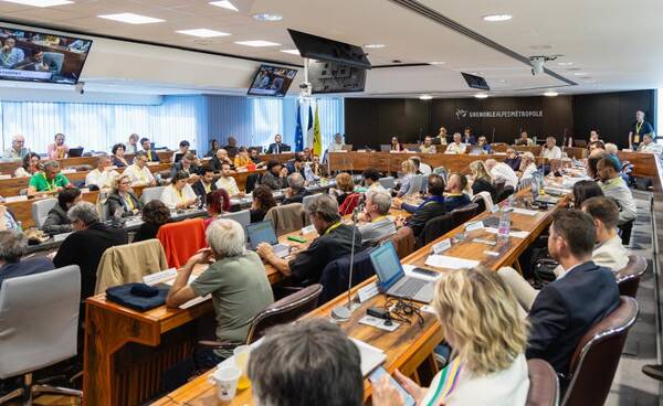 Les élus au sein de l'hémicycle.