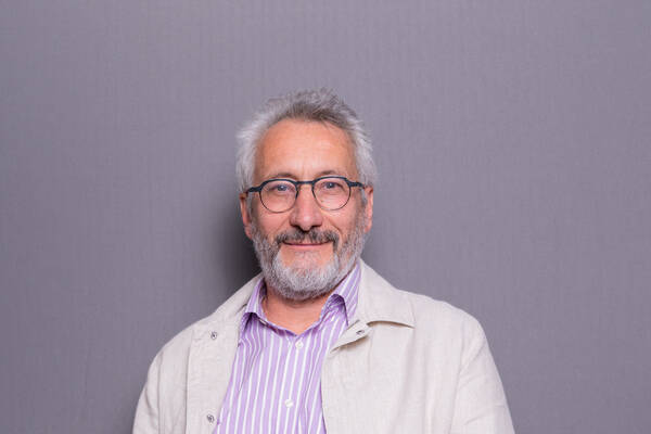 Simon Farley